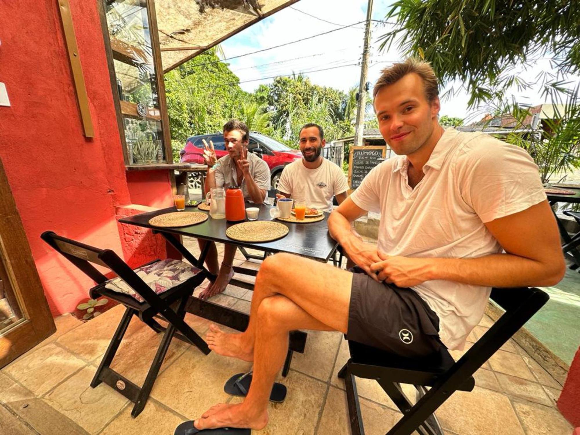 Mais Que Nada Itacare - Hostel, Bar & Breakfast Zewnętrze zdjęcie